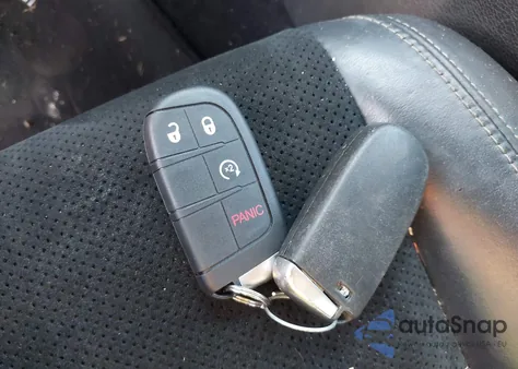 2016 Dodge Durango Sxt z USA, uszkodzony, nr VIN 1C4RDHAG9GC301493